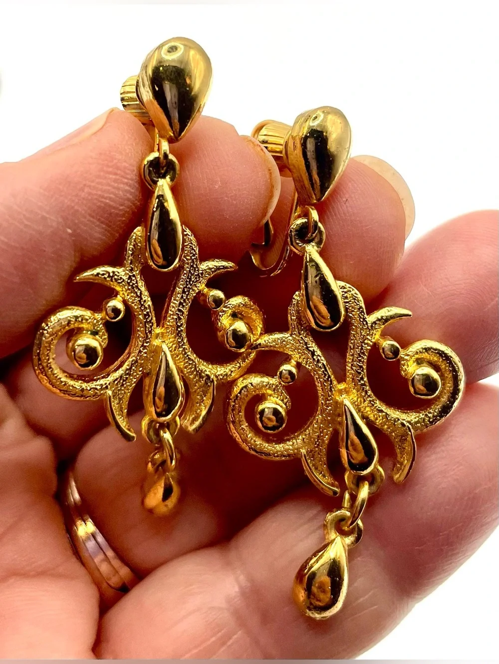 Vintage Scrollwork Dangling Drop Clip On Earrings Gold Tone 2”
